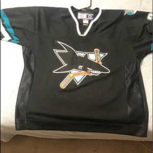 San Jose Sharks Jersey Steve Bernier